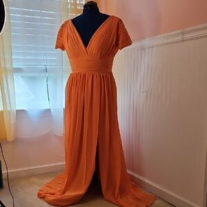 New It Was made Elegant Orange Evening Gown